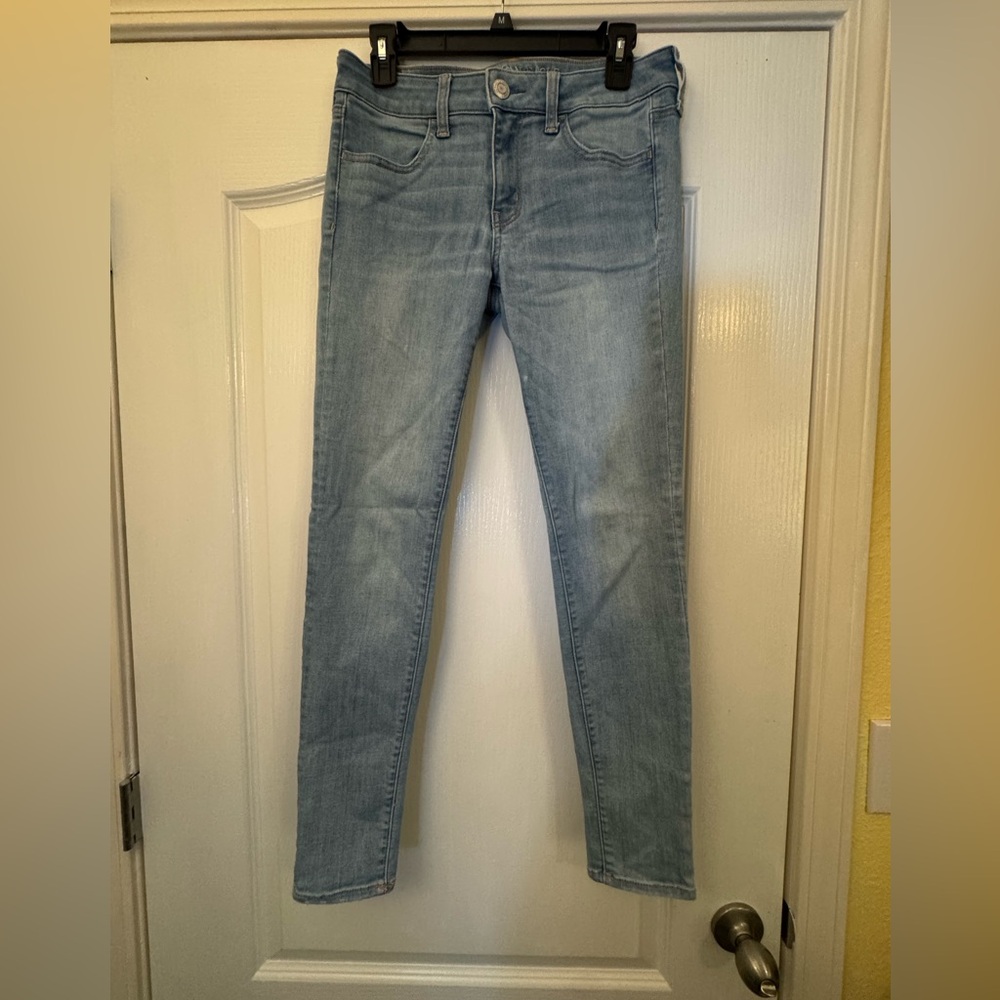 American Eagle Outfitters Light Blue Denim Jeggings